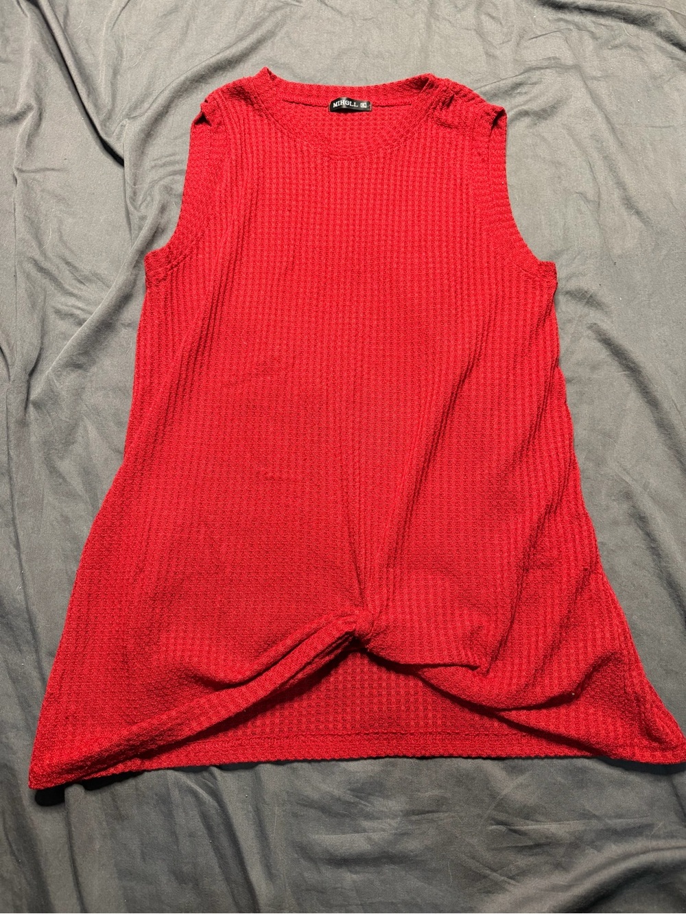Sleeveless Twist-Front Knit Tank Top in Red